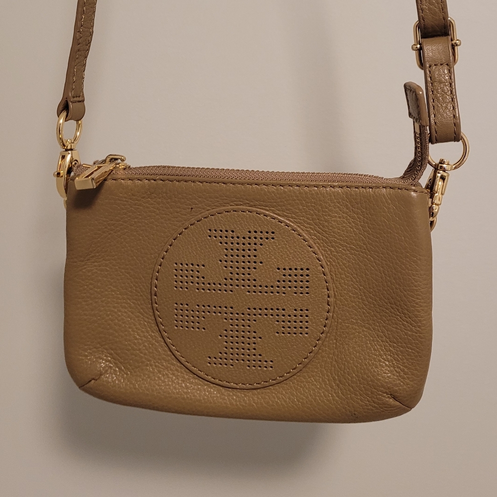 Tory Burch Kipp Small Leather Crossbody w/dust cover bag!